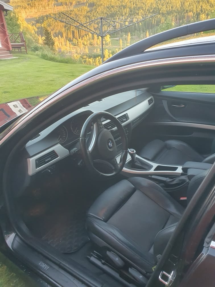 BMW 325 i Touring Manuell 2007, bild 5/9