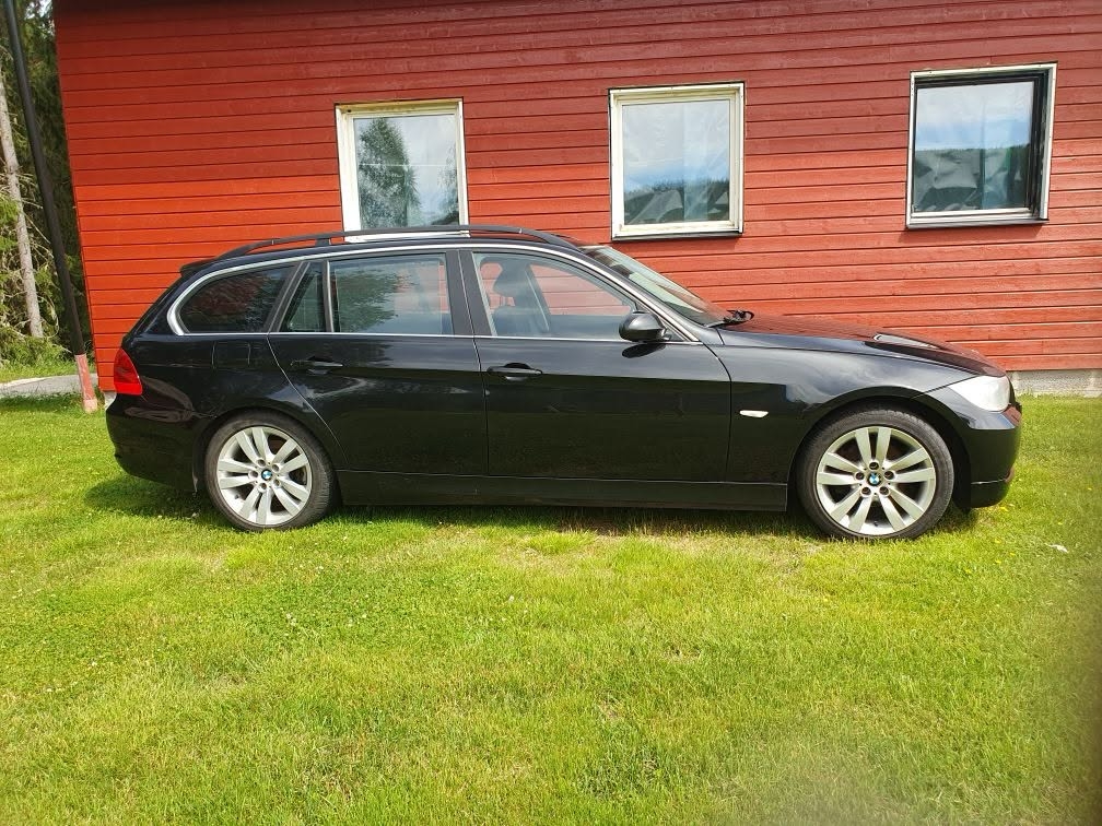 BMW 325 i Touring Manuell 2007, bild 3/9