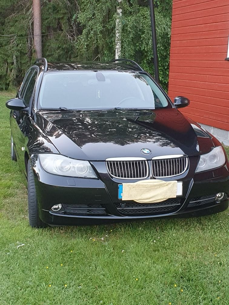 BMW 325