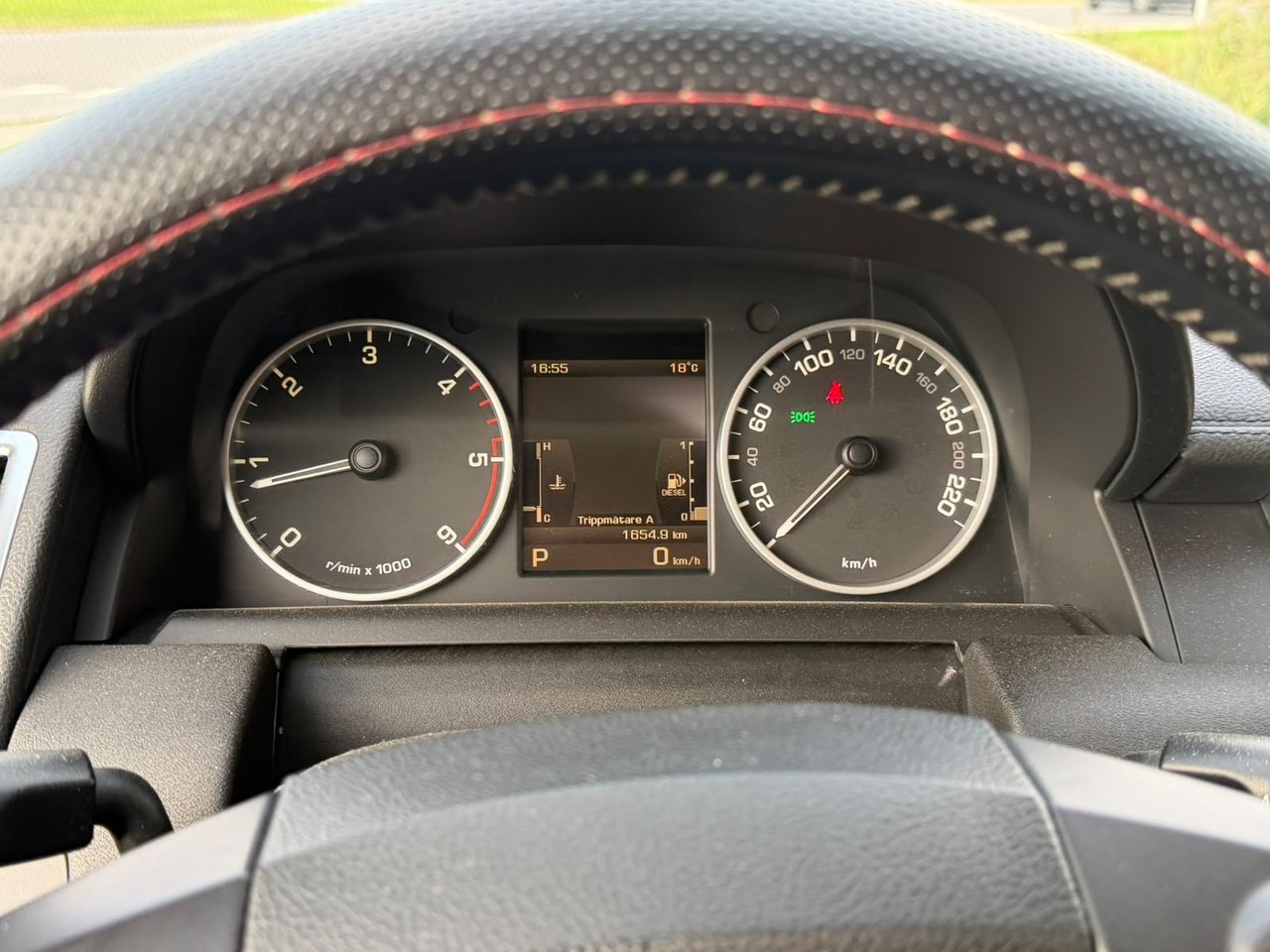 Land Rover Range Rover Sport 2011, kuva 3/10