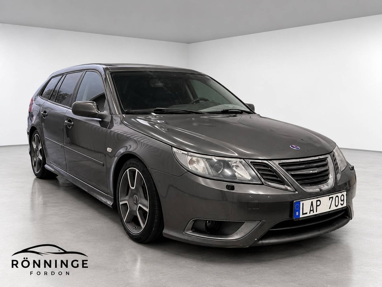 Saab 9-3 Aero 2.8 Turbo V6 XWD 280Hk 2010, kuva 2/11