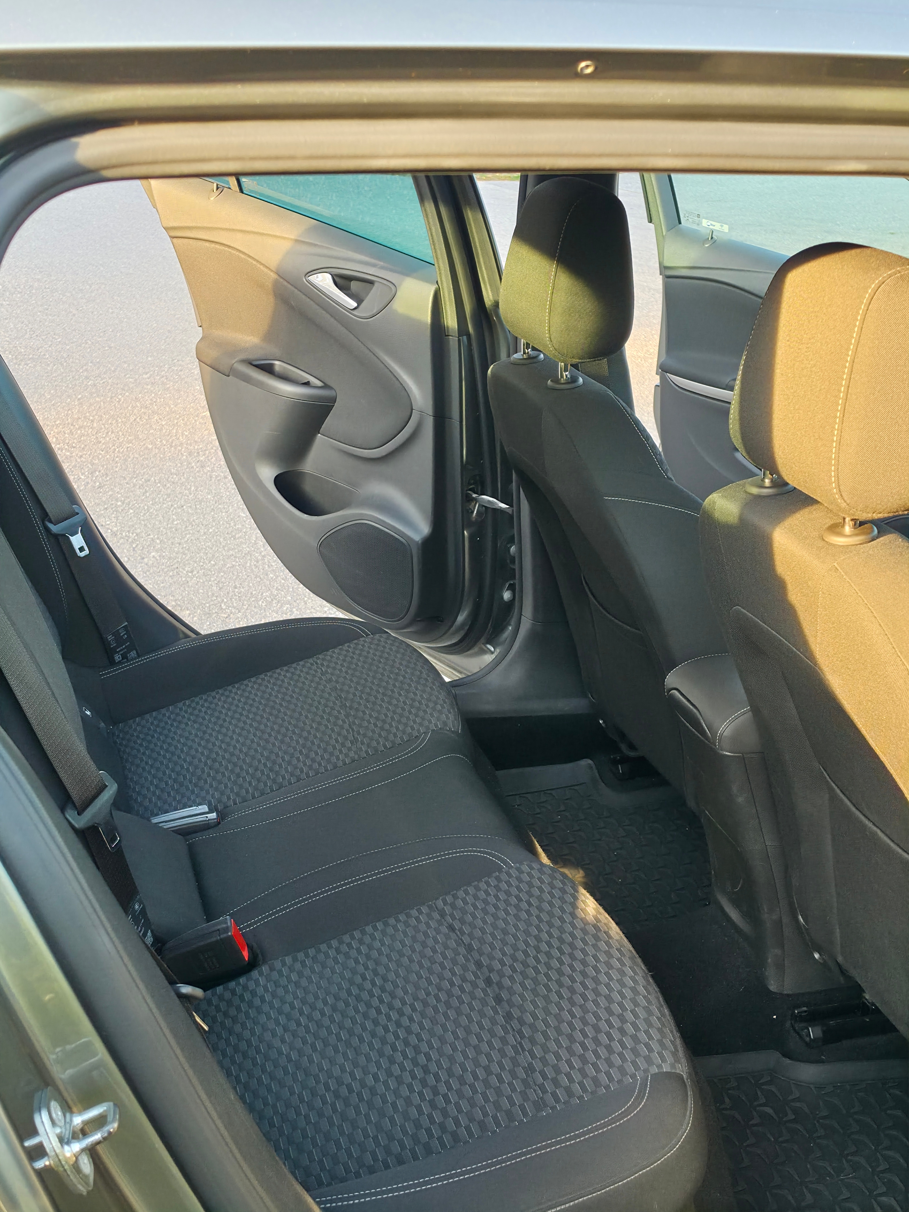 Opel Astra 2018, bild 6/10