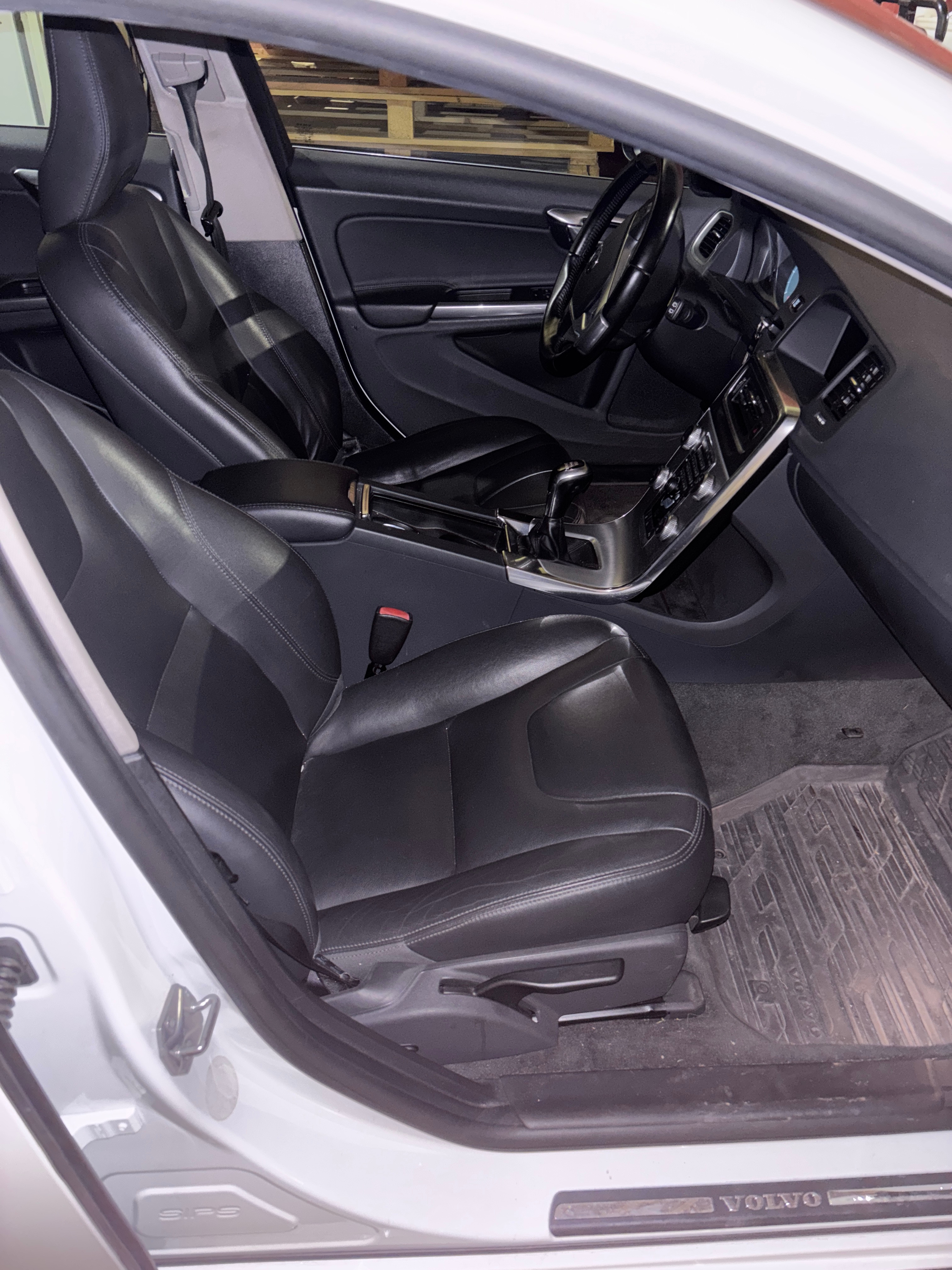 Volvo V60 D4 Manuell 2015, bild 5/7