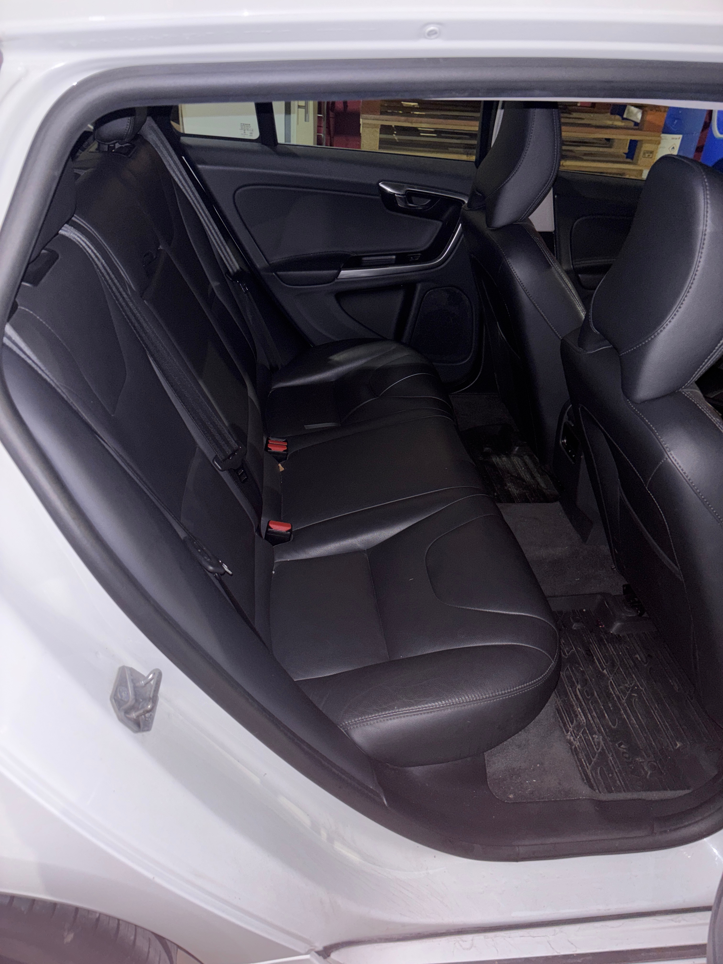 Volvo V60 D4 Manuell 2015, bild 6/7