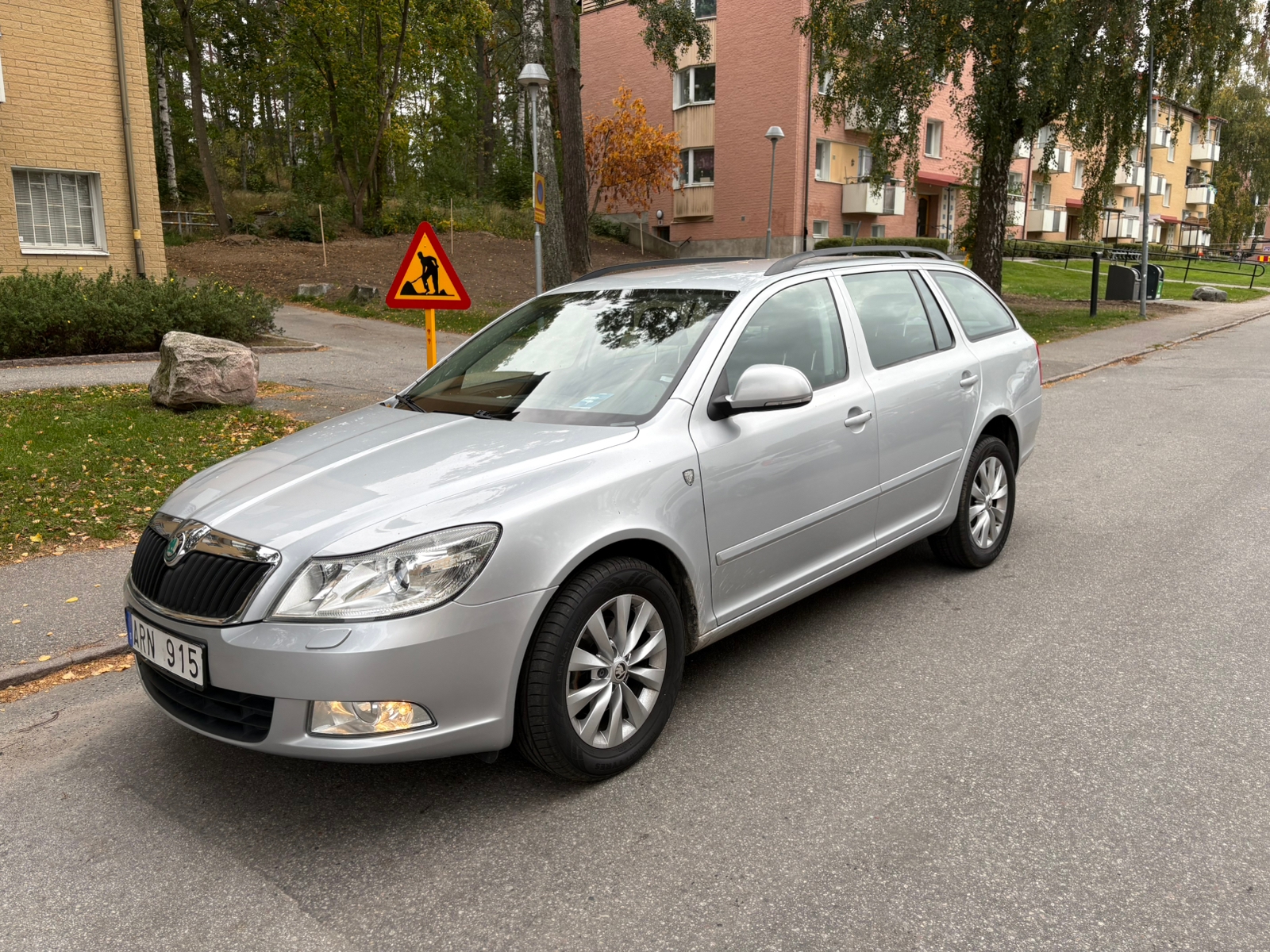 Skoda Octavia 2011, bild 2/13