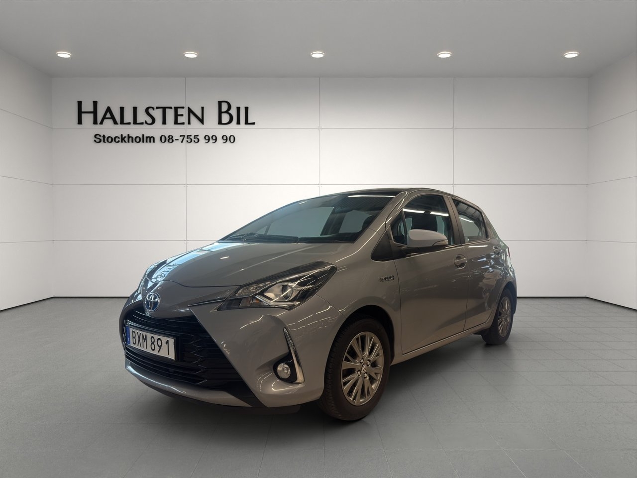 Toyota Yaris Hybrid e-CVT Aut Active 2018, bild 2/10