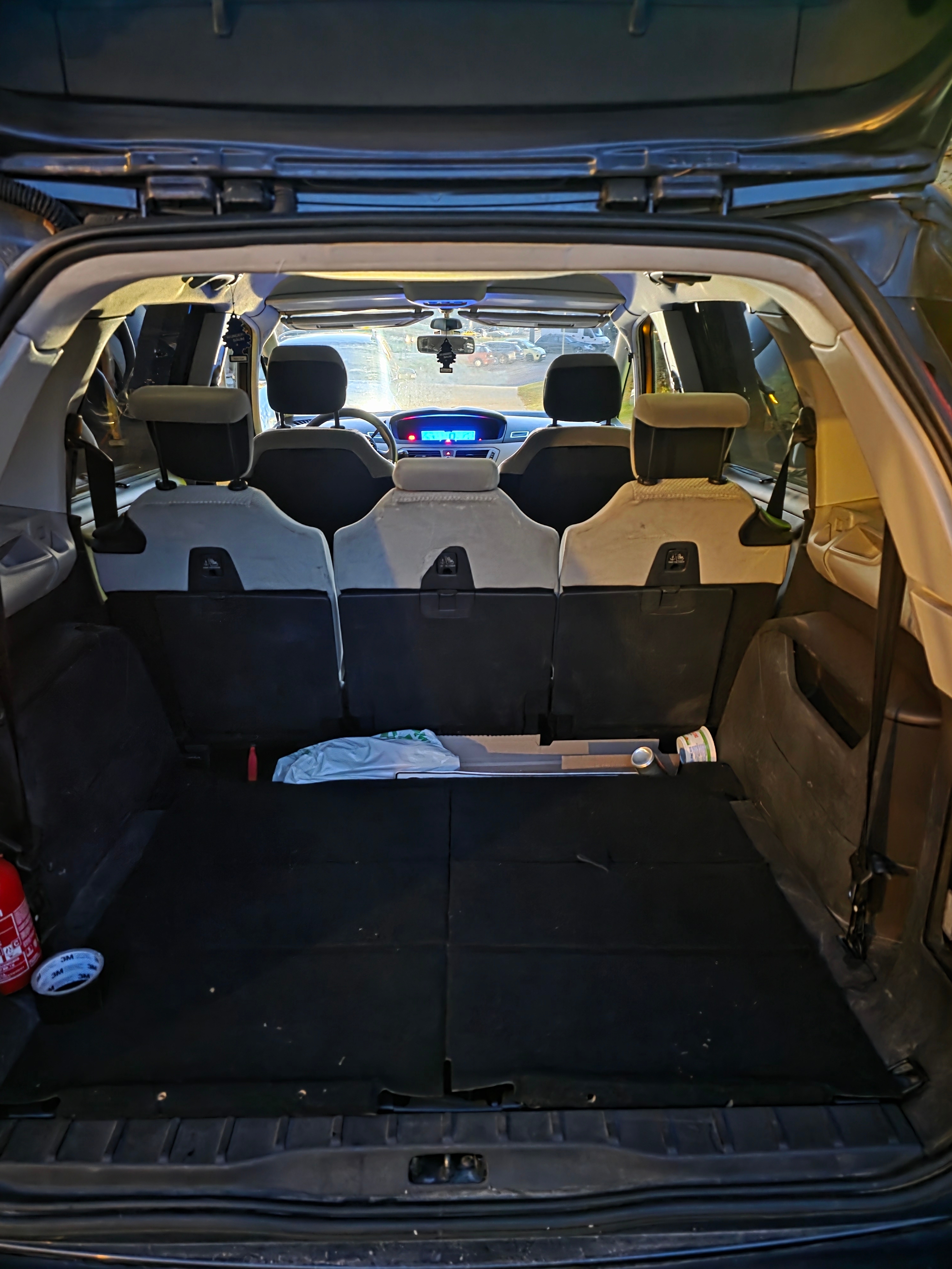 Citroen Grand C4 Picasso 1.6 HDiF EGS 2008, bild 7/10