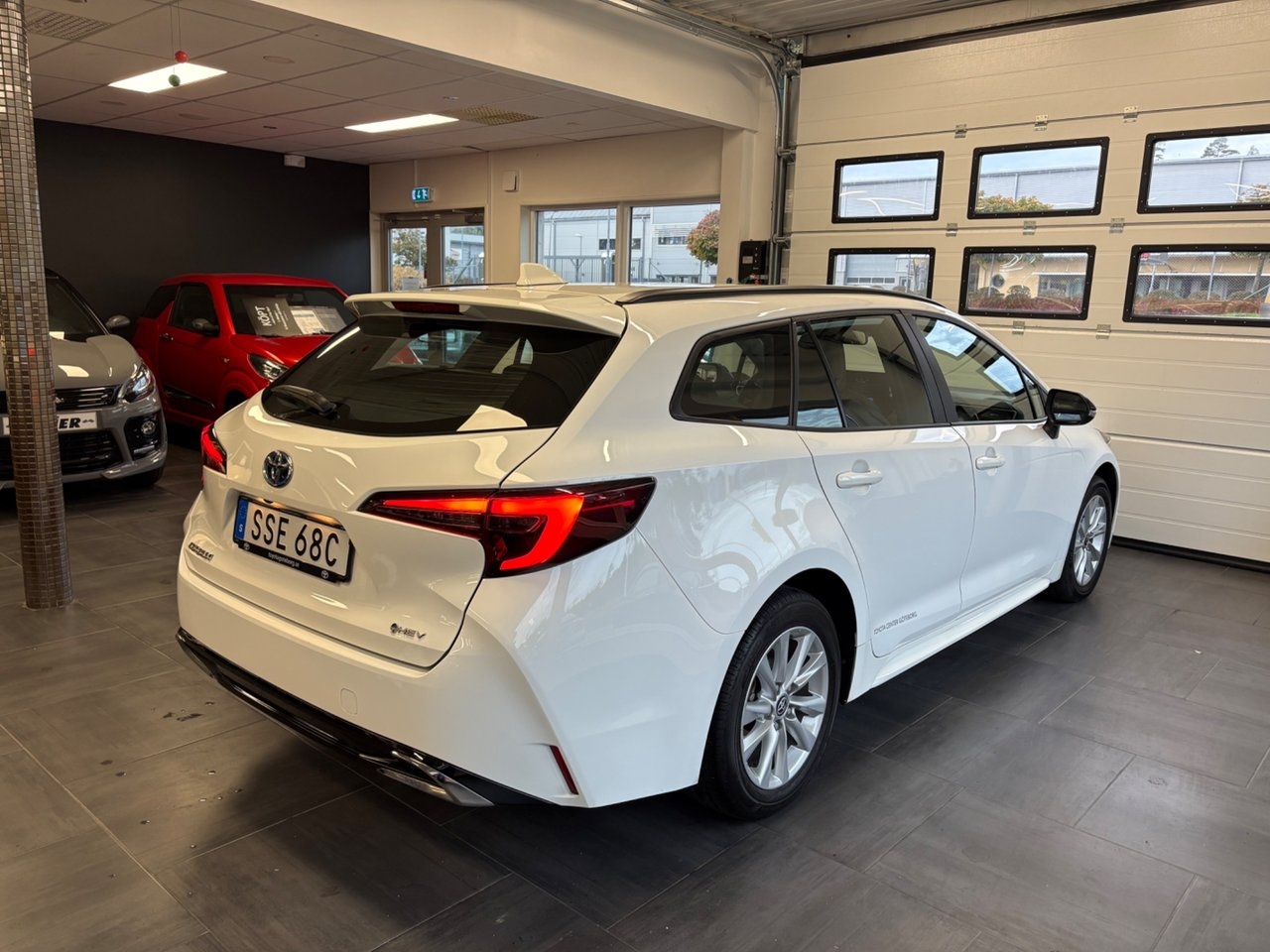 Toyota Corolla 2026, photo 2/10