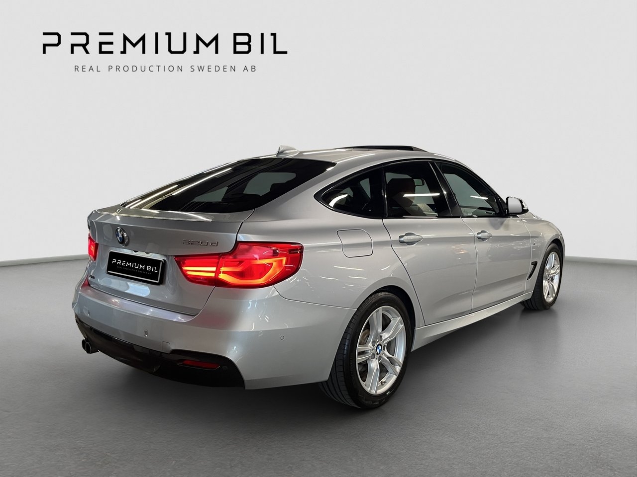 BMW 320 2018, bild 7/10