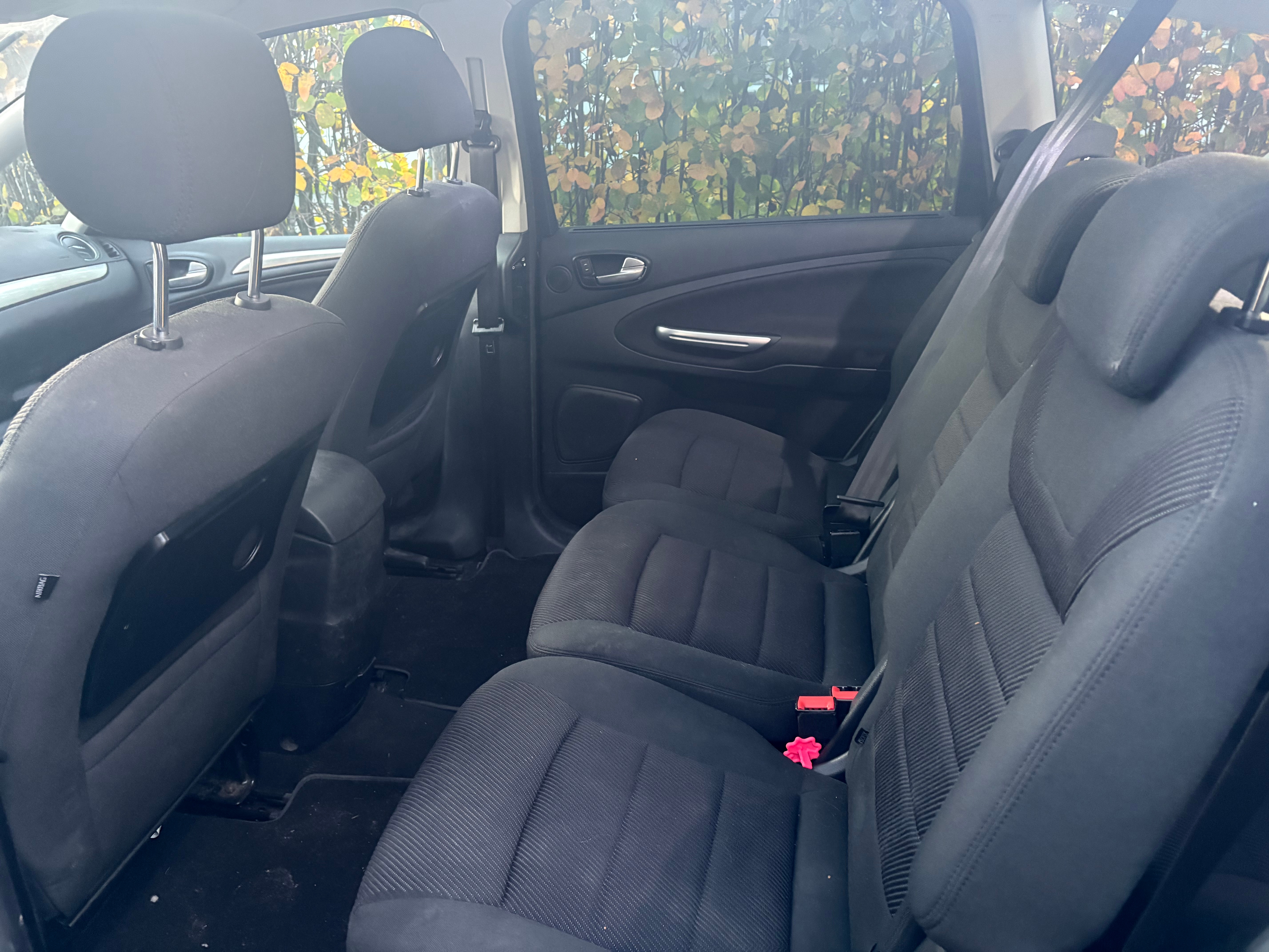 Ford S-MAX 2.0 Flexifuel Manuell 2010, bild 3/6