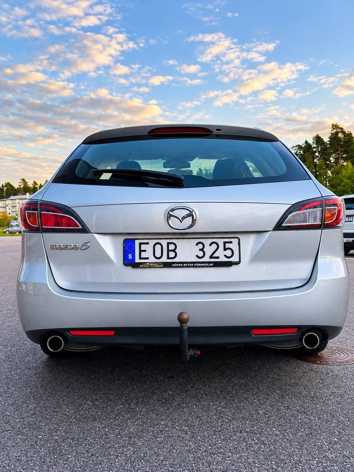 Mazda 6 Wagon 2.0 MZR Advance 2009, bild 6/10