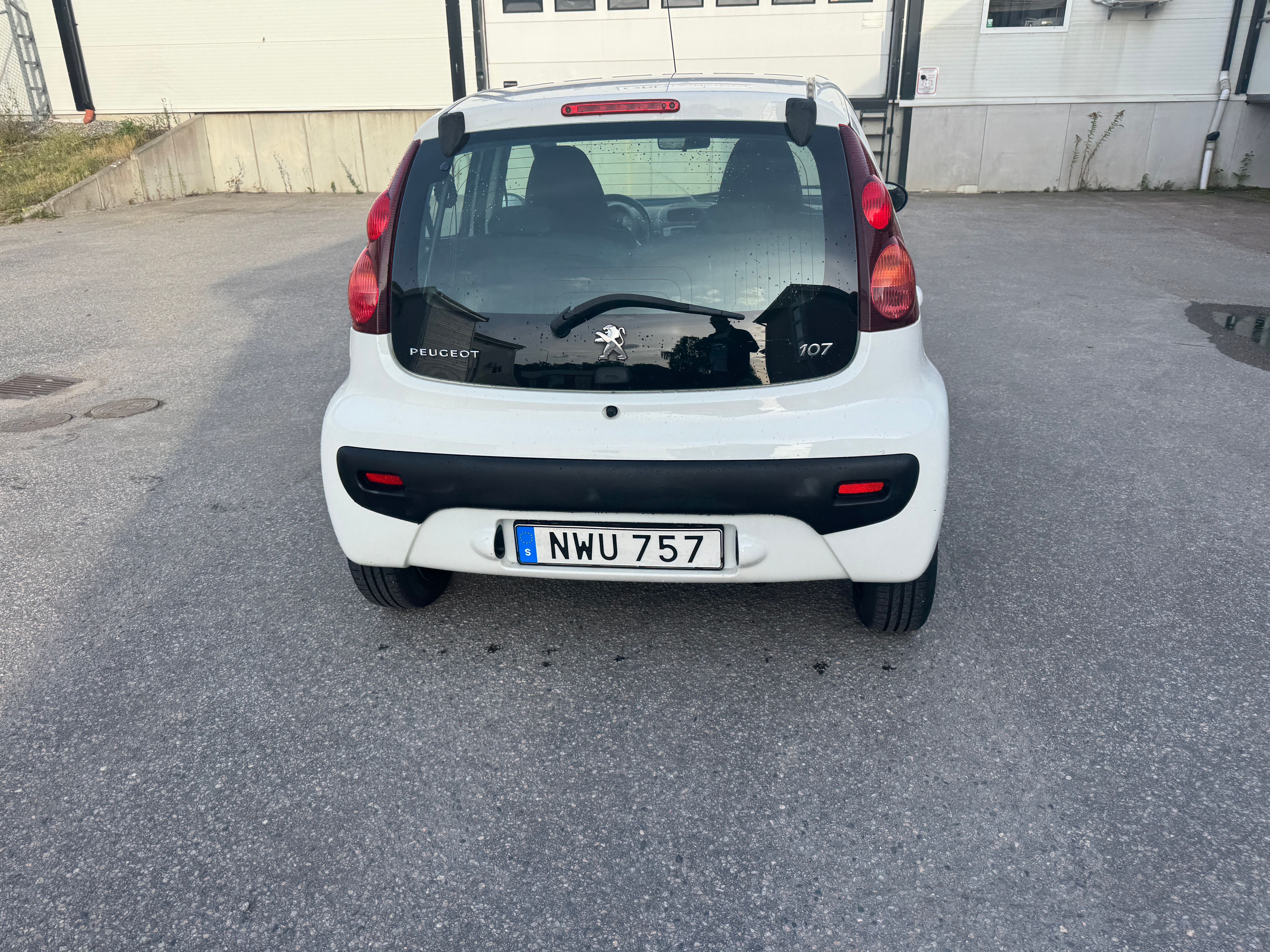 Peugeot 107 5-dörrar 1.0 Manuell 2013, bild 6/10