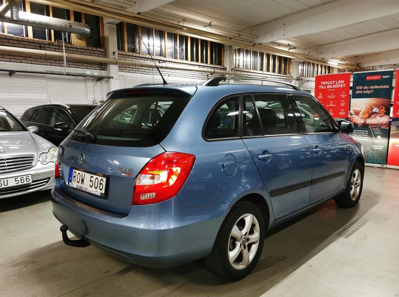 Skoda Fabia 2011, kuva 3/10