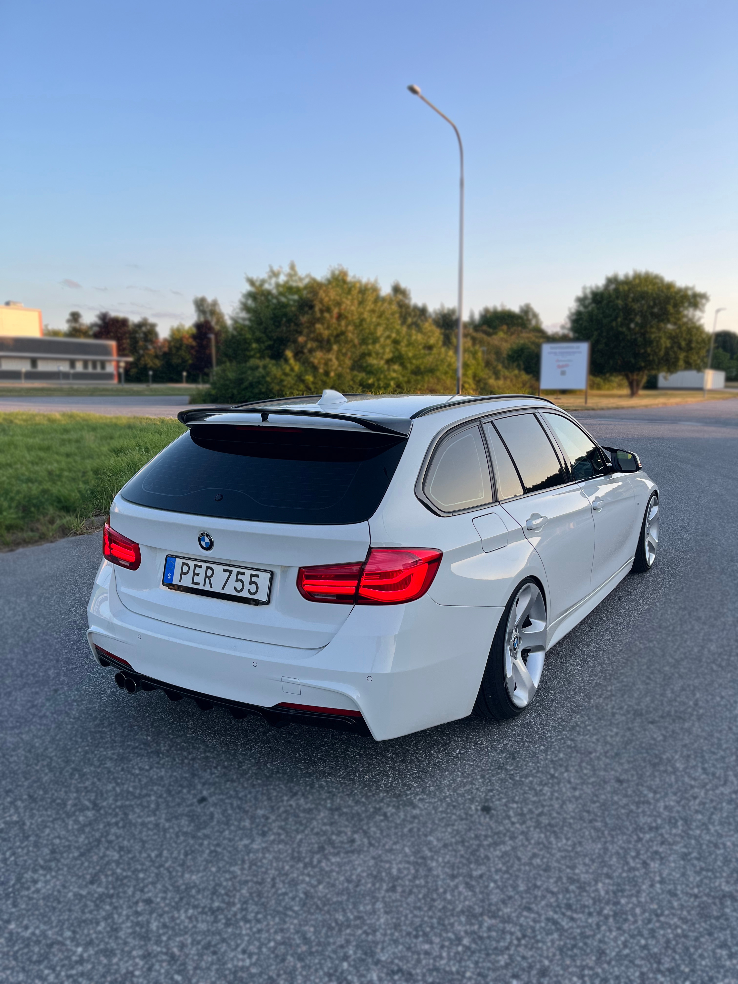 BMW 320 d 190hk/m-sport/coilovers/fälgar 2017, bild 4/7
