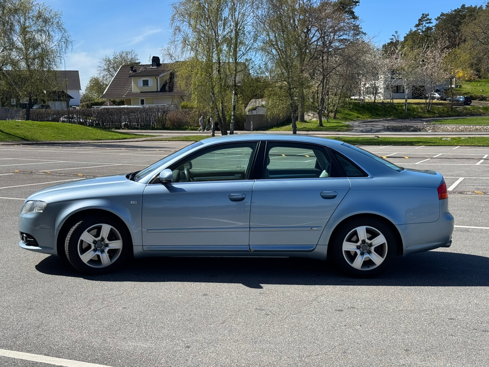 Audi A4 Sedan 2.0 TFSI quattro Manuell 2007, bild 4/6