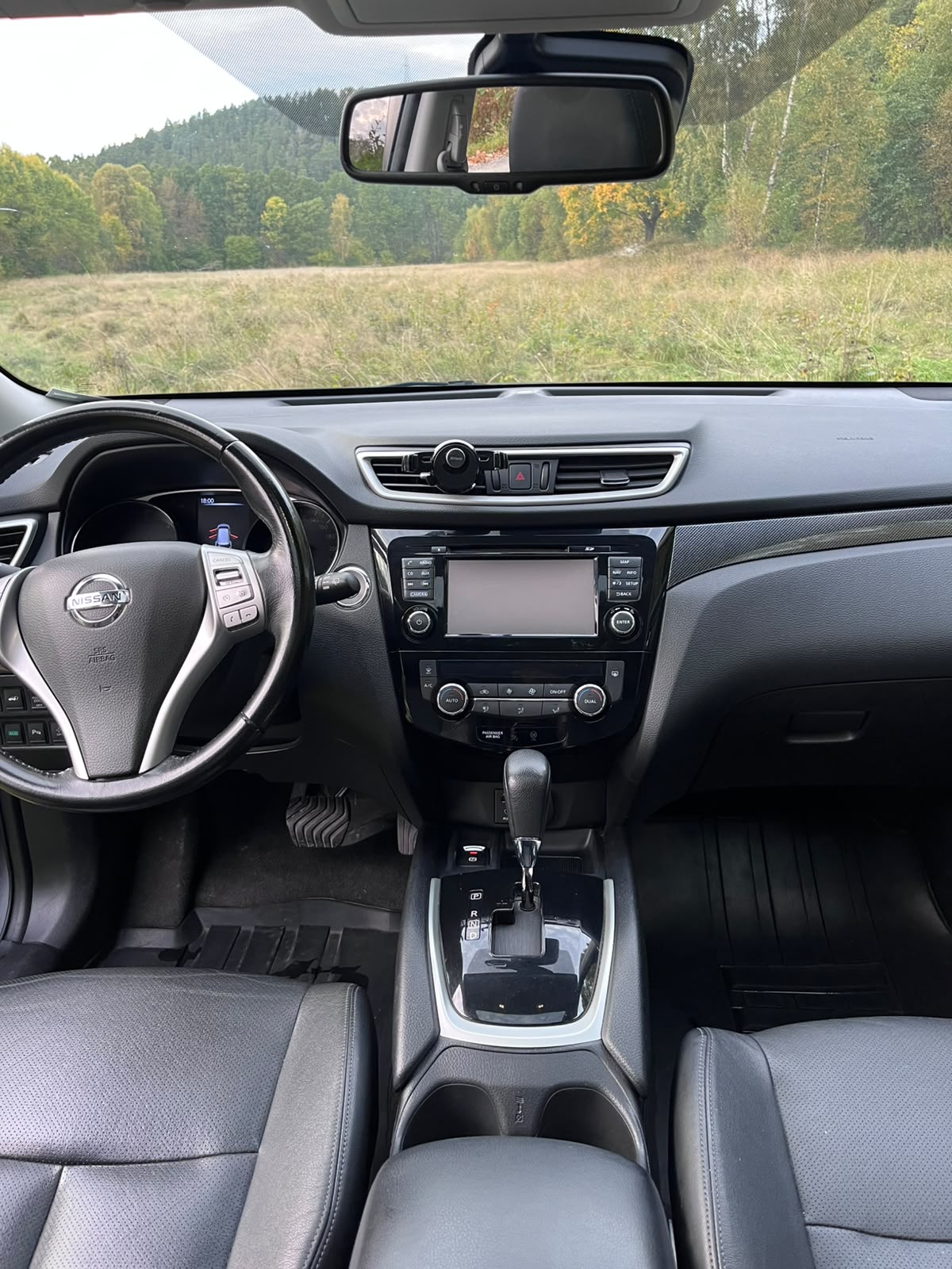 Nissan X-Trail 2016, bild 4/8