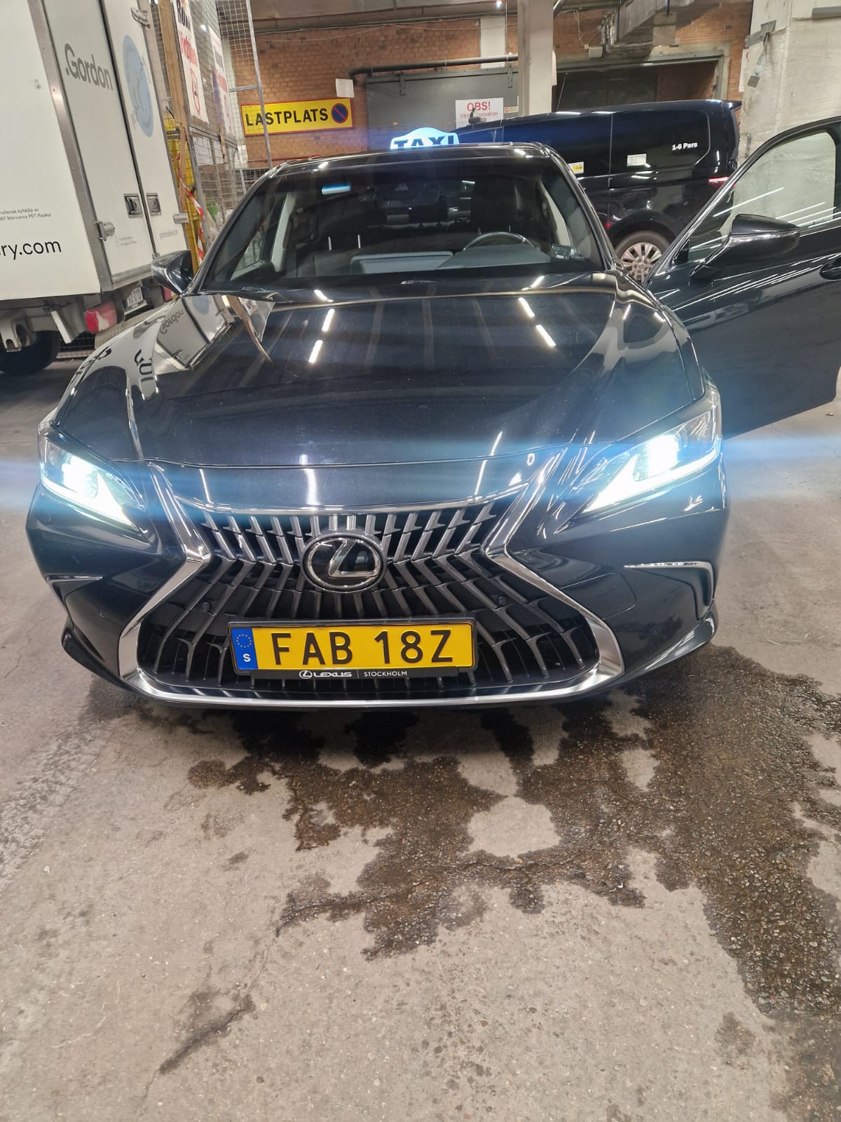 Lexus ES