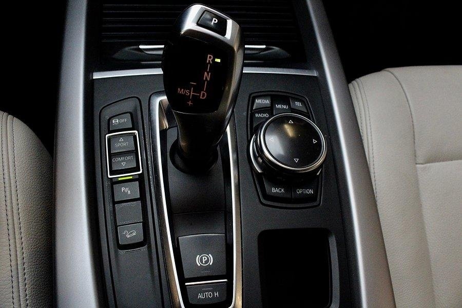 BMW X5 xDrive30d Steptronic 2015, bild 4/5