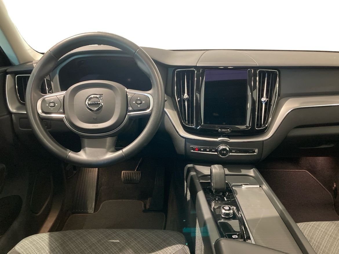 Volvo XC60 Recharge T6 Core Edition 2023, bild 6/10