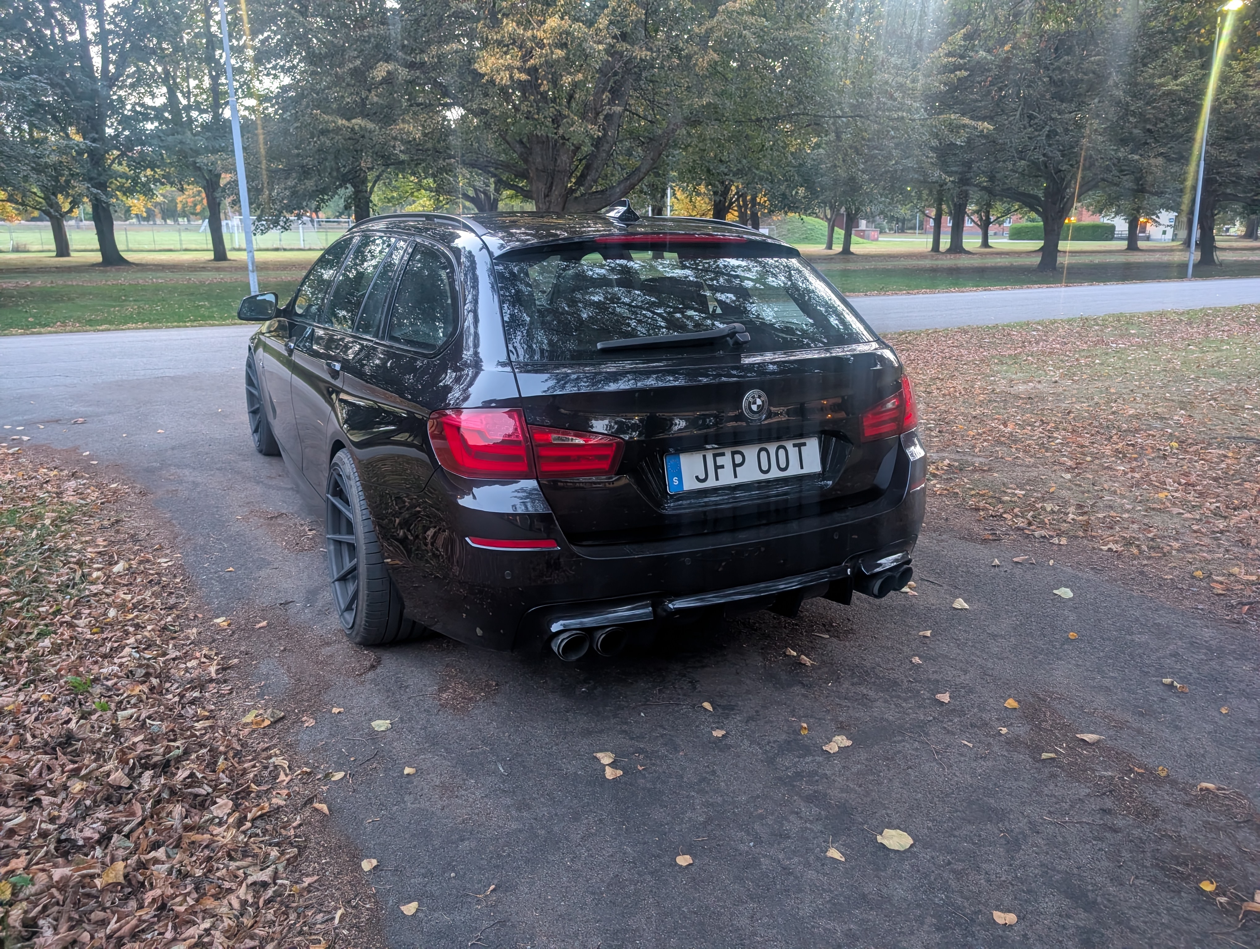 BMW 530 d Touring Steptronic 2011, kuva 2/8