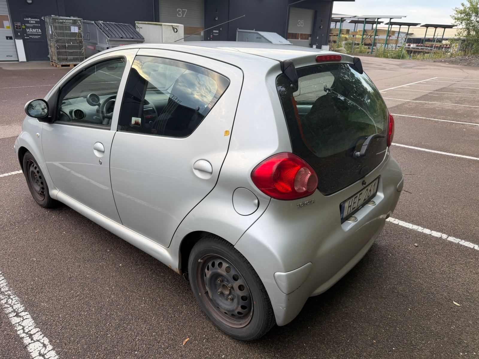 Toyota Aygo 5-dörrar 1.0 VVT-i Manuell 2007, bild 4/6