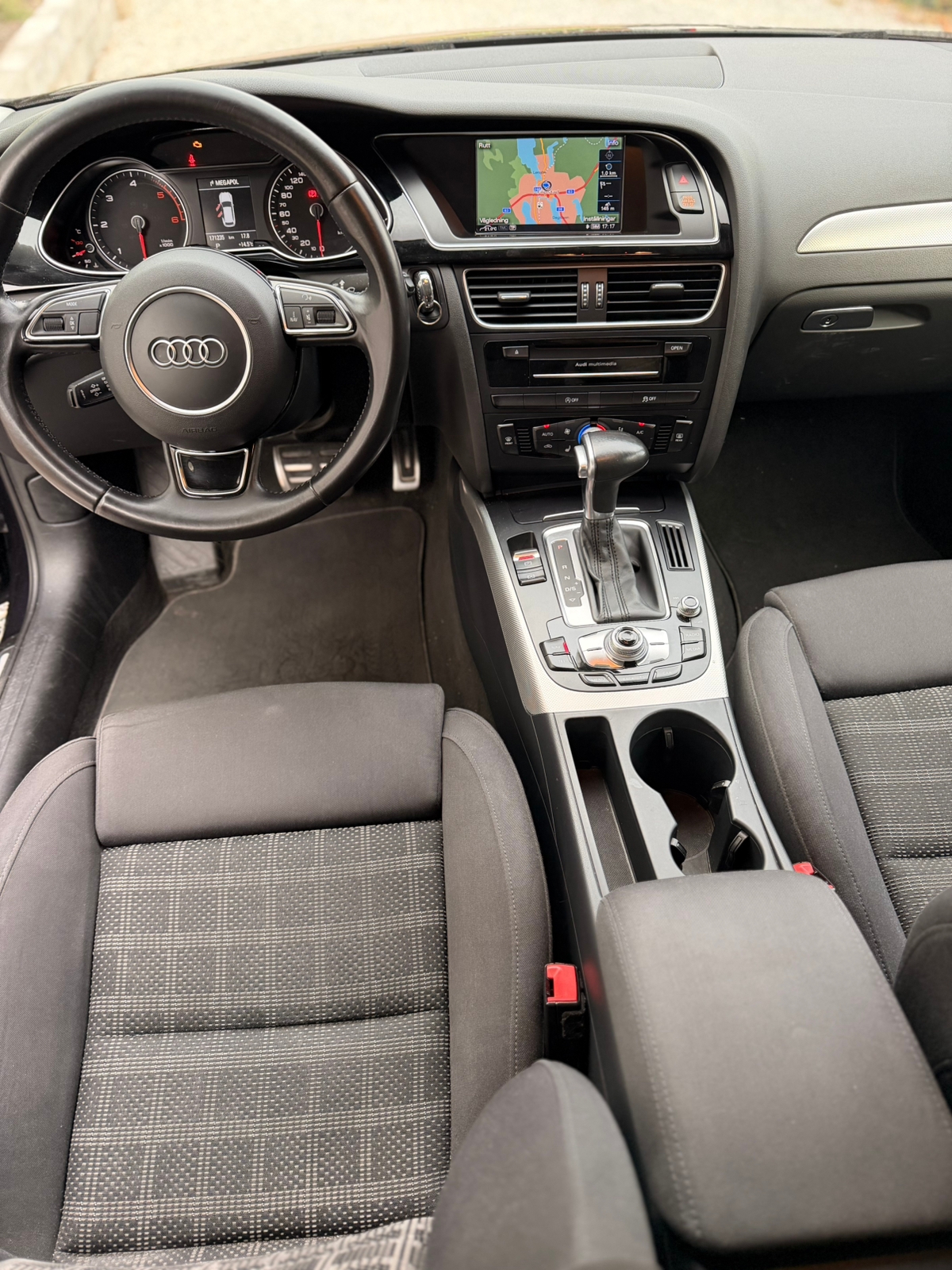 Audi A4 2015, bild 7/10