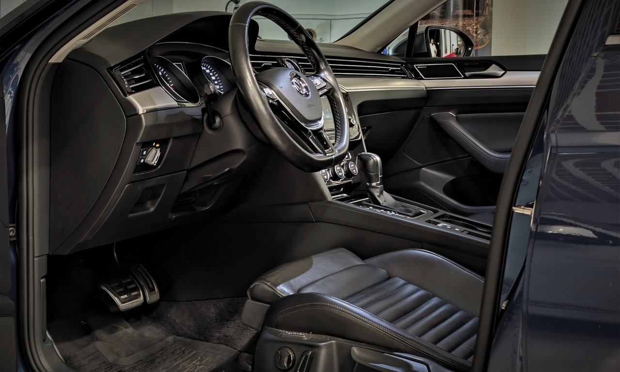 Volkswagen Passat 2016, bild 7/10