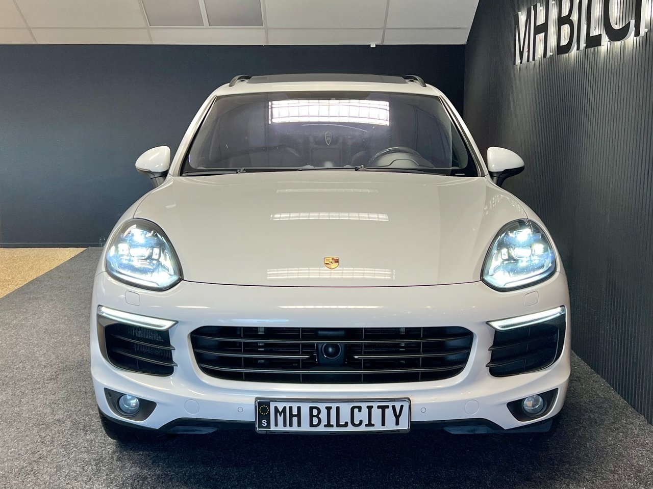 Porsche Cayenne 2016, kuva 4/10