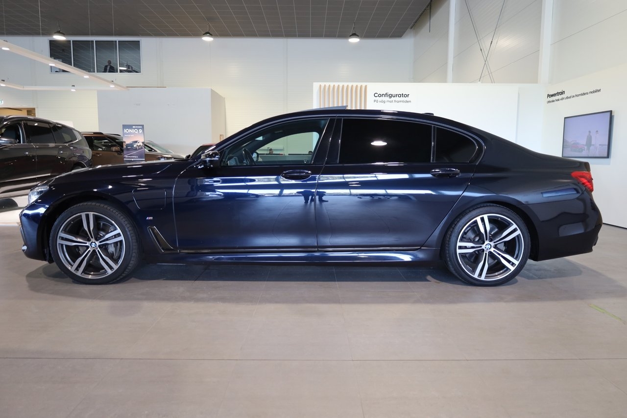 BMW 740 Le xDrive M Sport B&W Pano 360 2017, kuva 5/10