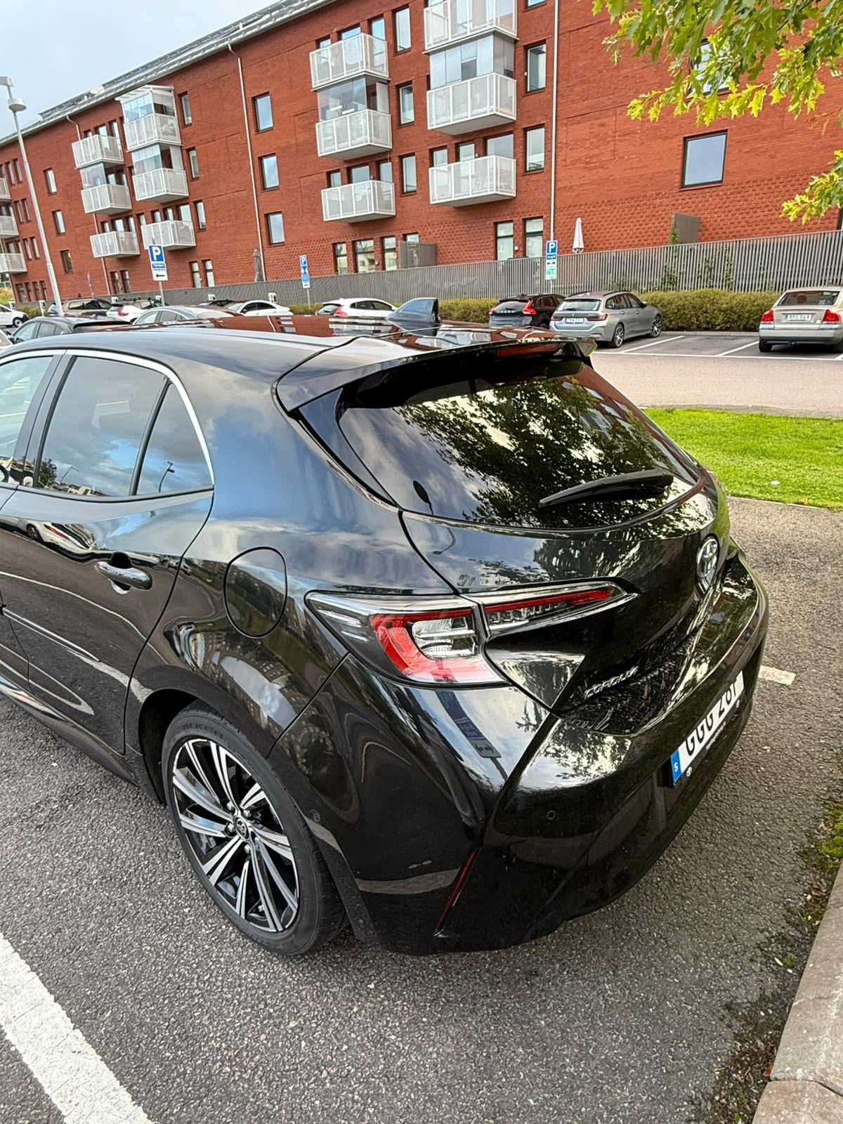 Toyota Corolla Hybrid e-CVT 2022, bild 4/9