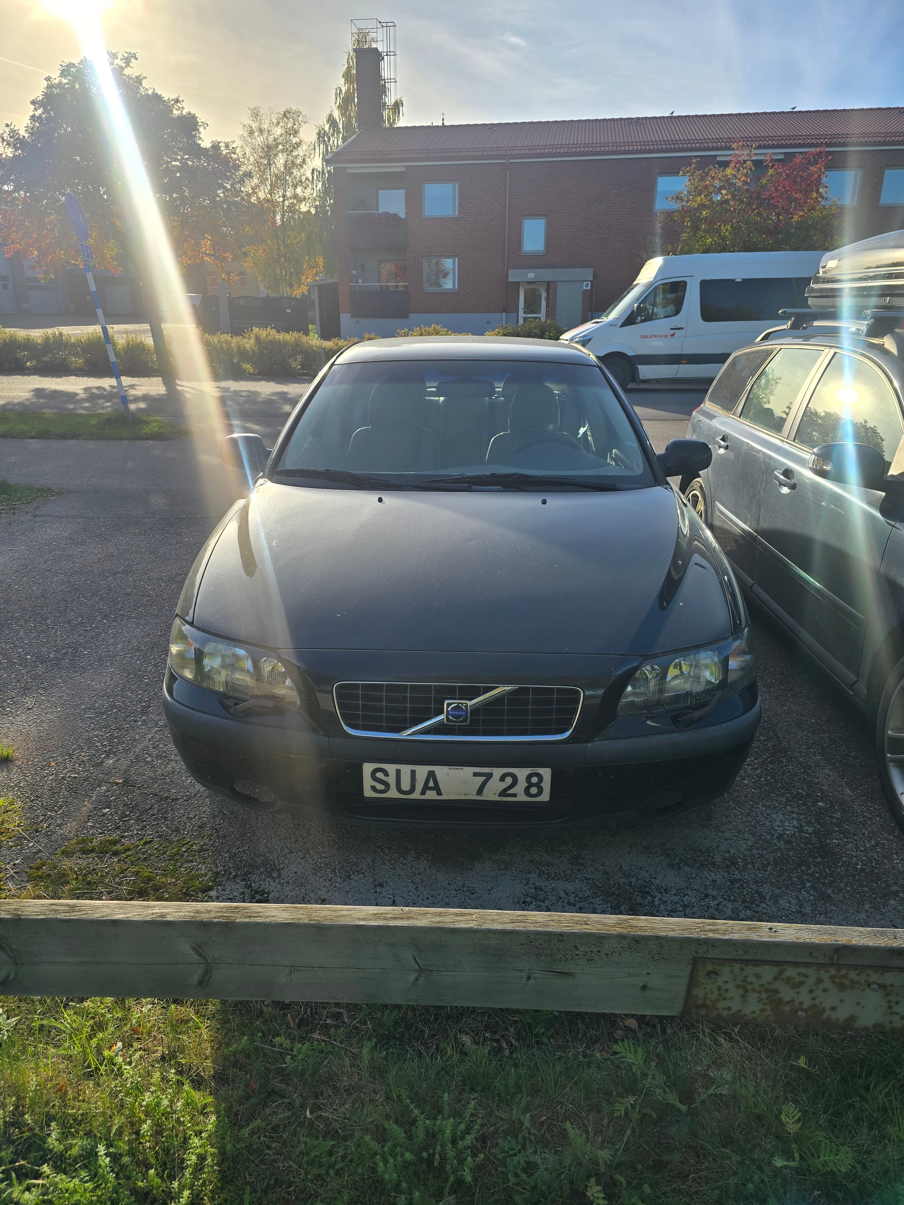 Volvo S60 2.4 Manuell 2002, bild 2/3