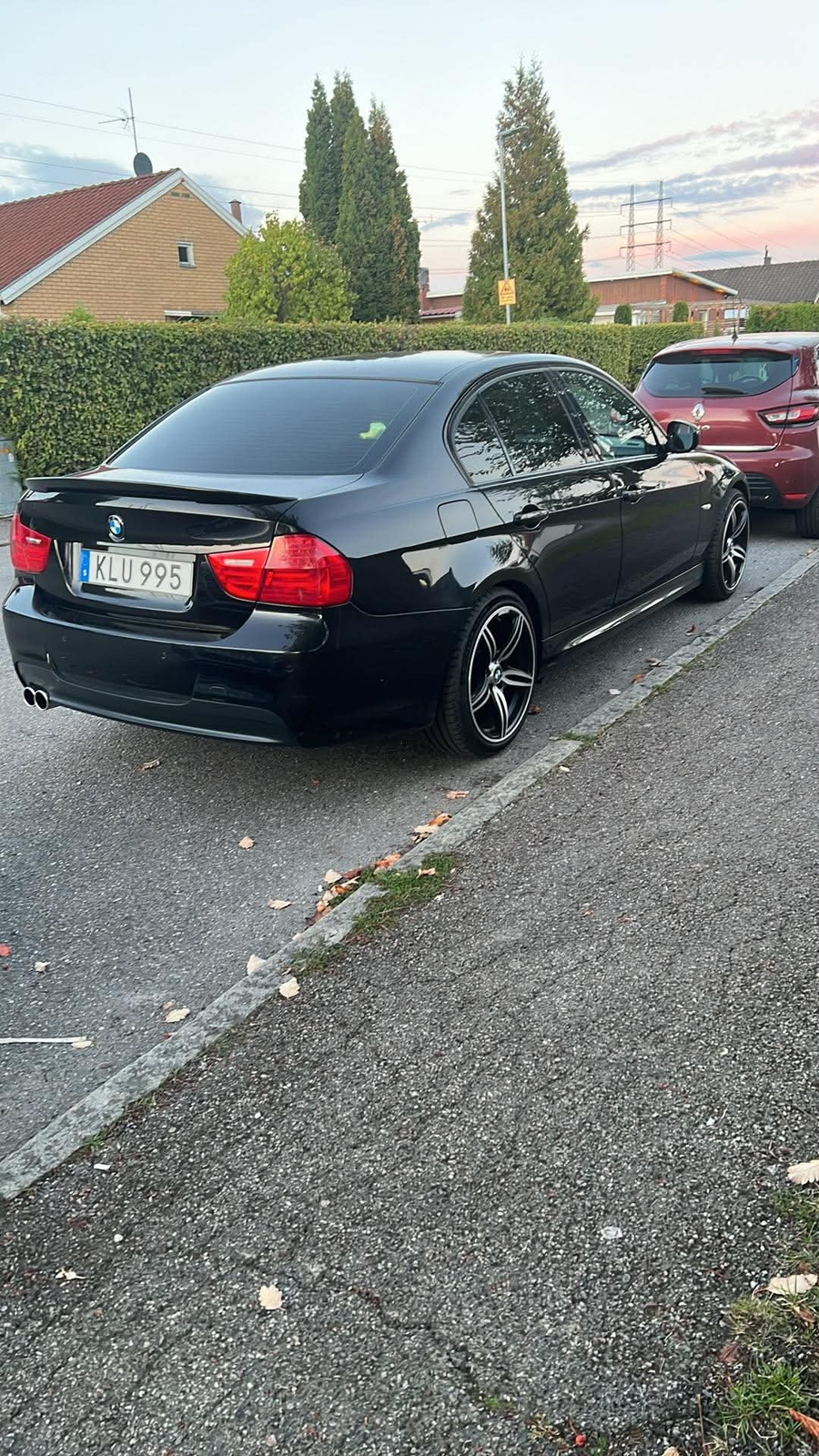 BMW 320 d Sedan Manuell 2010, bild 2/7