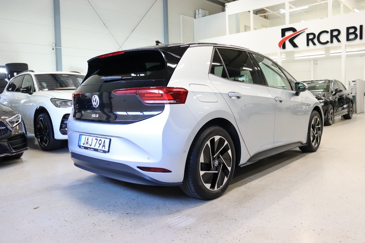 Volkswagen ID.3 2023, photo 6/10