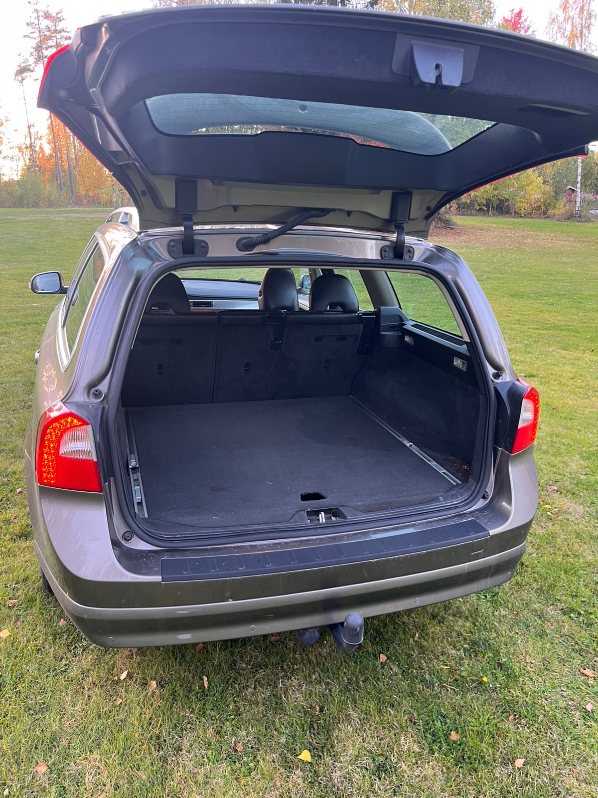 Volvo V70 2.5FT Geartronic 2009, bild 5/8