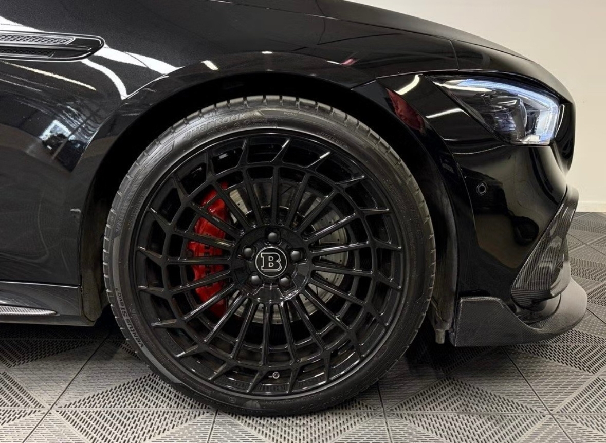 Mercedes-Benz AMG GT 2020, bild 3/5