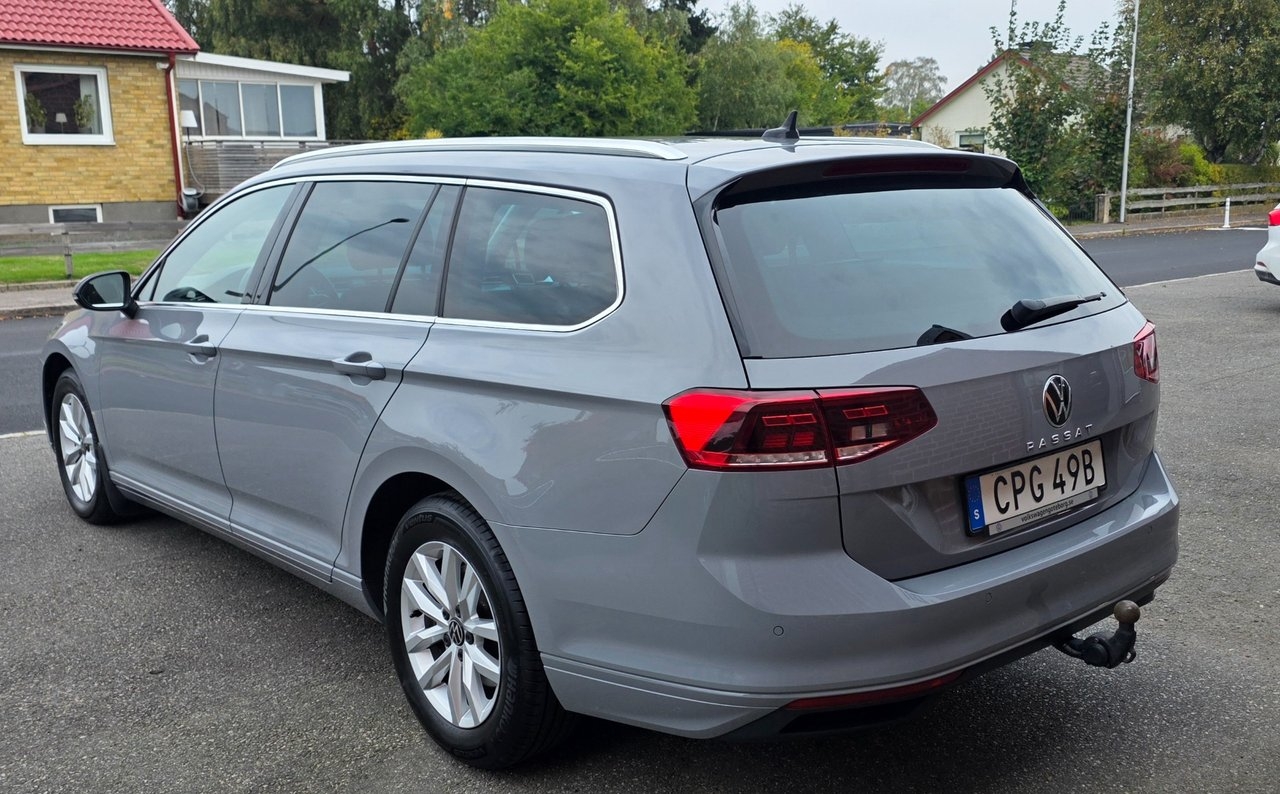 Volkswagen Passat 2023, photo 3/10