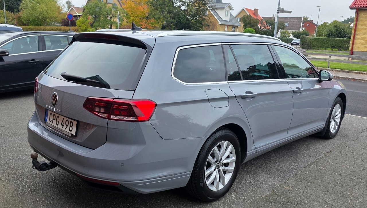 Volkswagen Passat 2023, photo 7/10