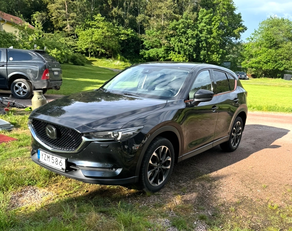 Mazda CX-5 2.2 SKYACTIV-D AWD Automatisk 2017, bild 2/7