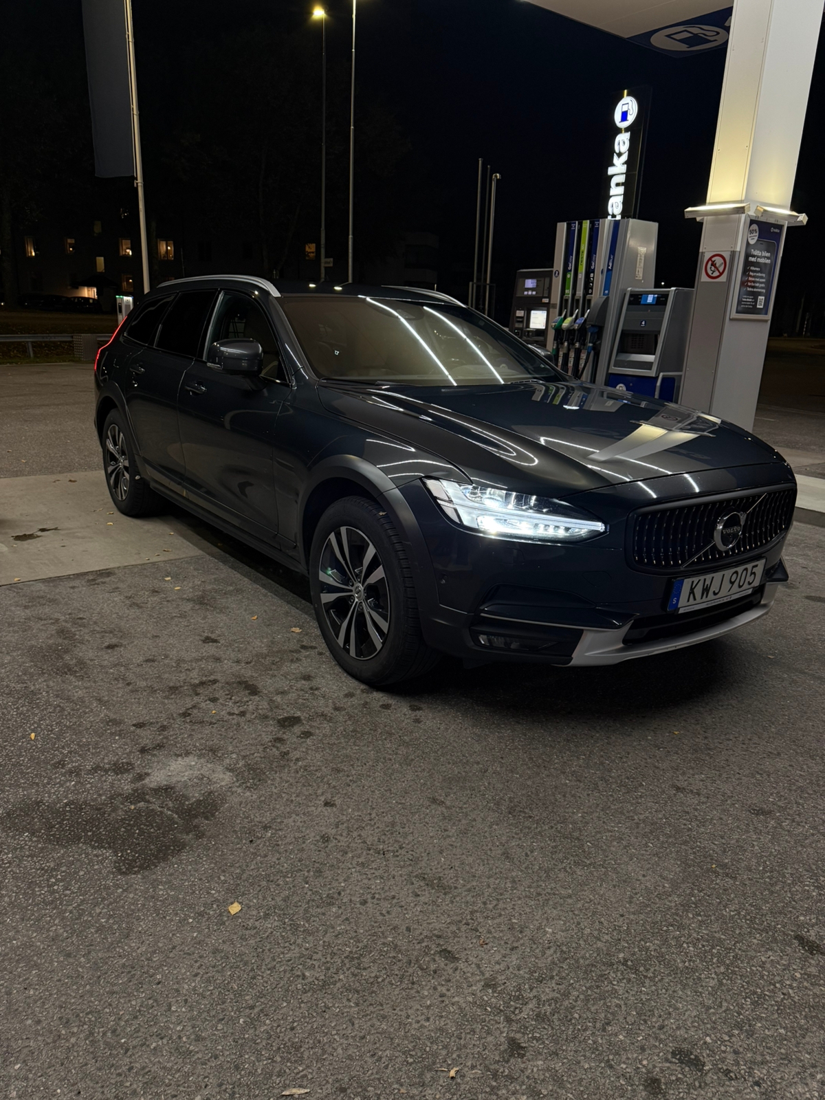 Volvo V90 Cross Country