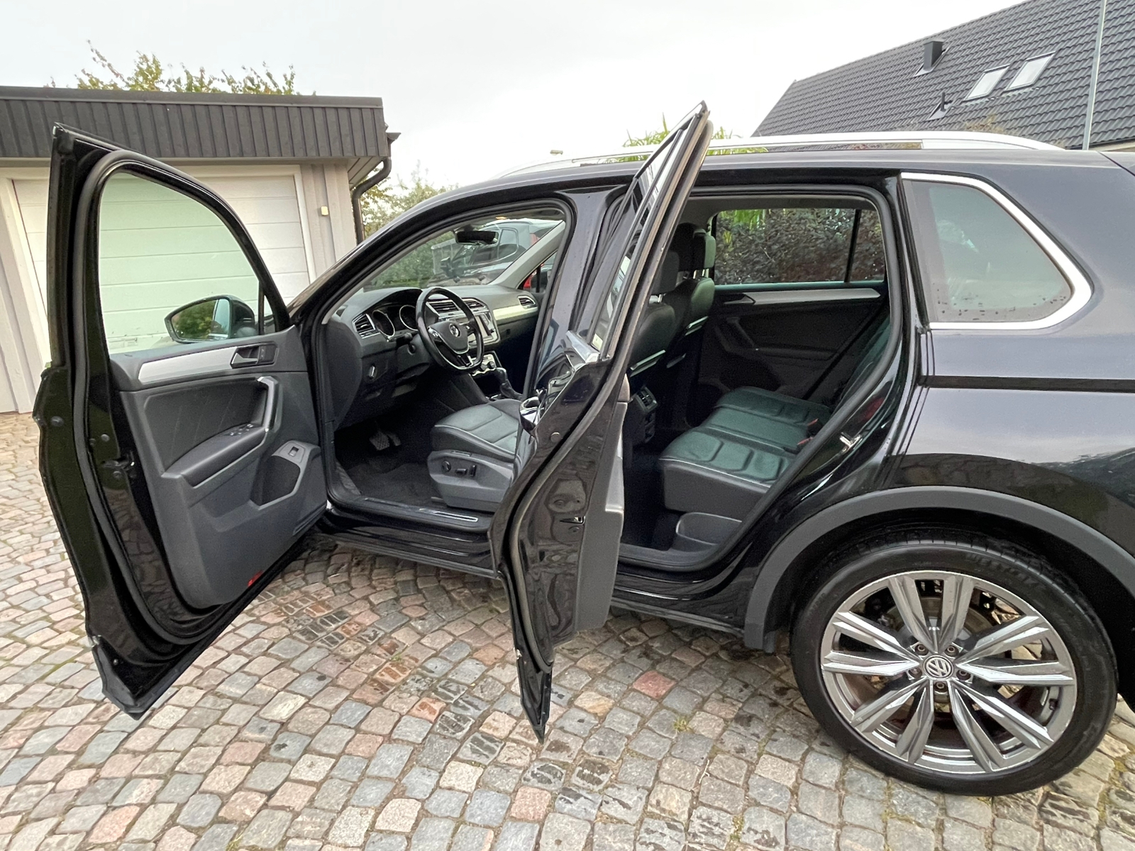 Volkswagen Tiguan 2016, bild 6/7