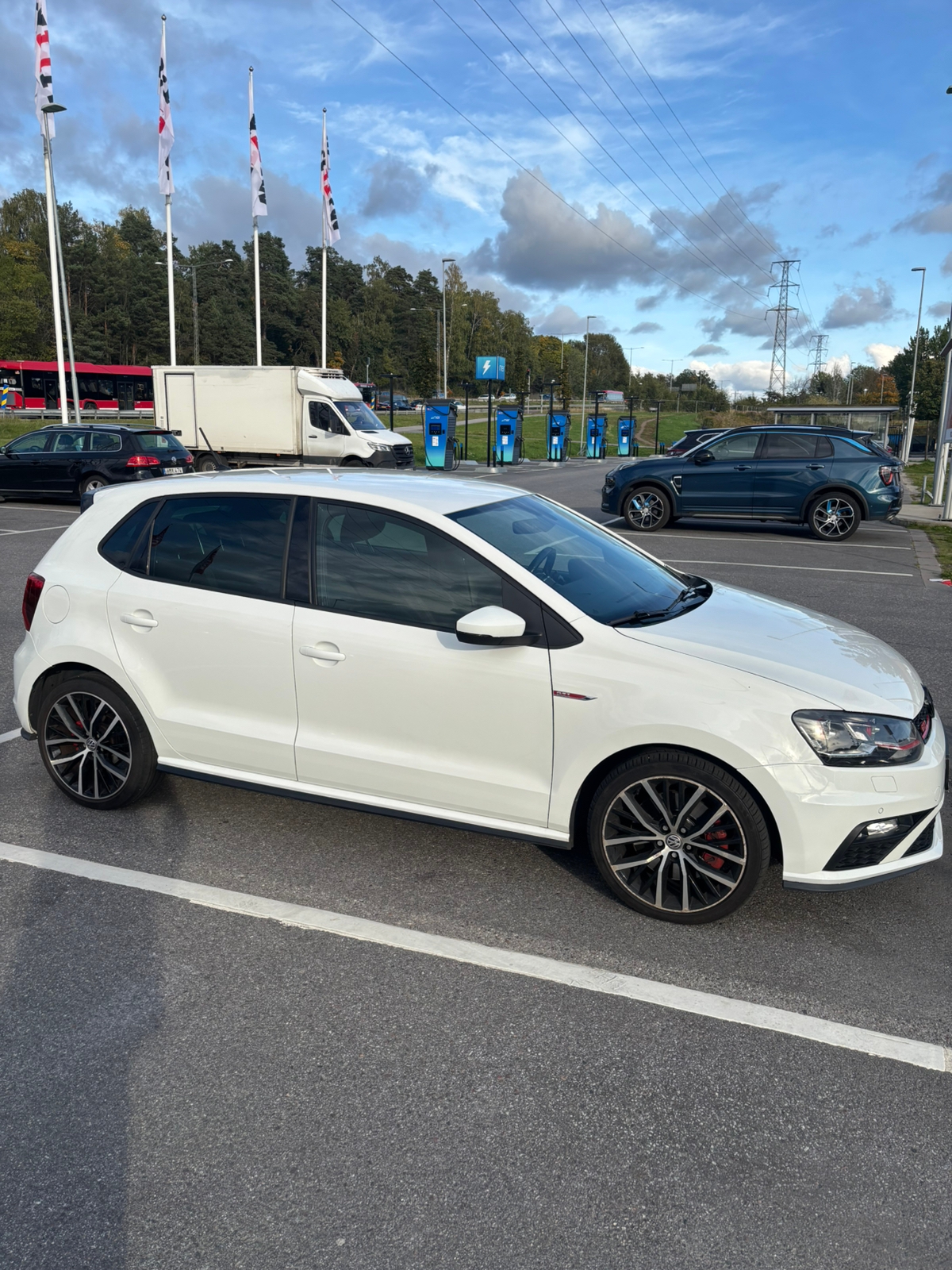 Volkswagen Polo 2017, bild 3/5