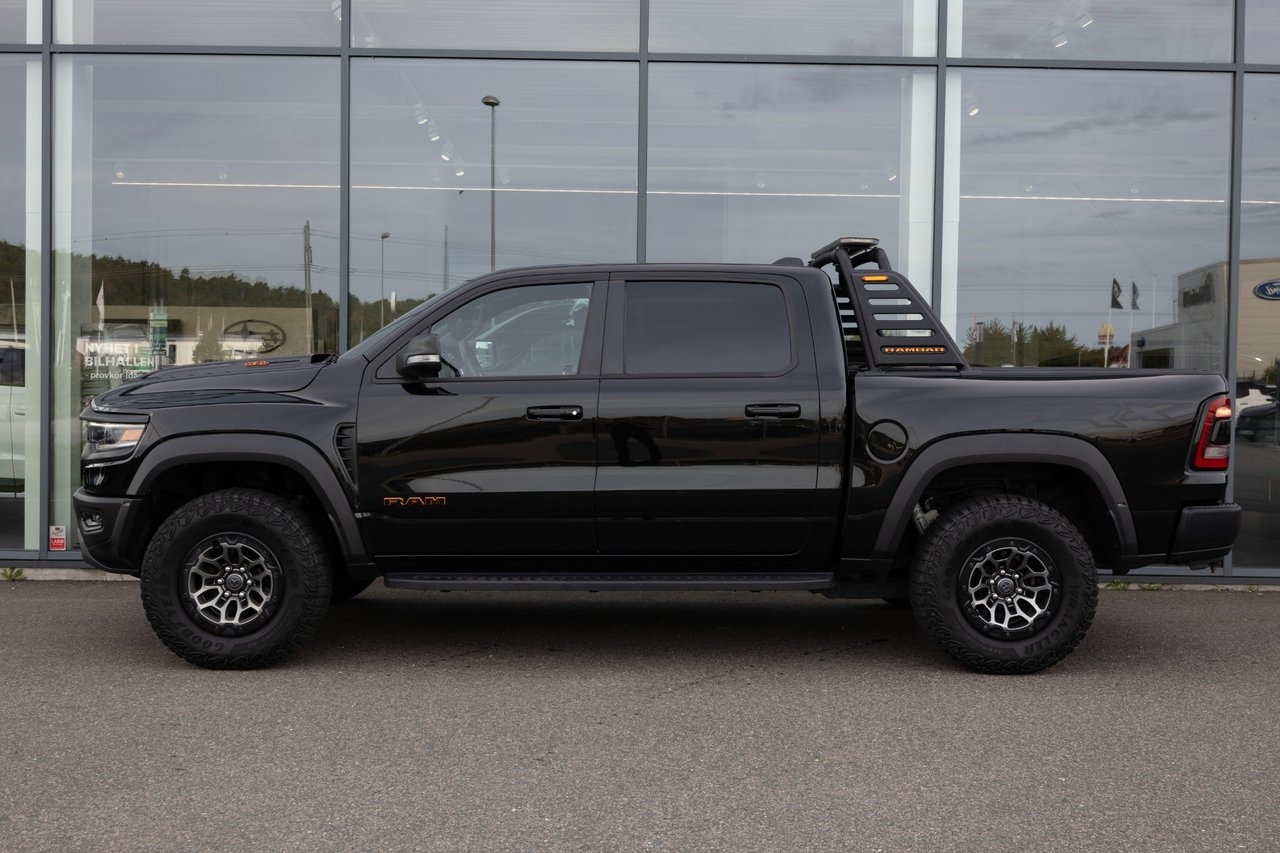Dodge RAM 1500 2022, kuva 4/10