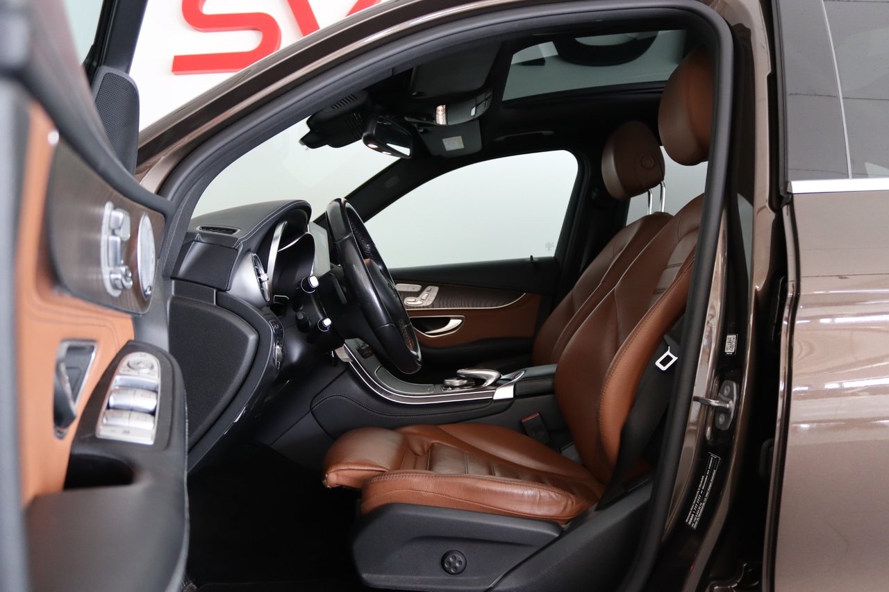 Mercedes-Benz GLC 2017, bild 6/10