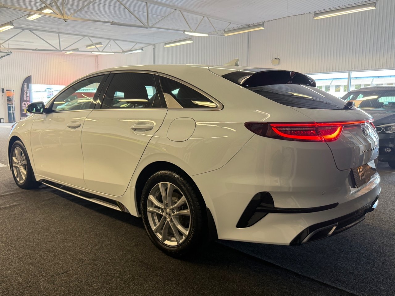 Kia ProCeed 1.4 T-GDI Gt-Line Euro 6 2019, kuva 4/10