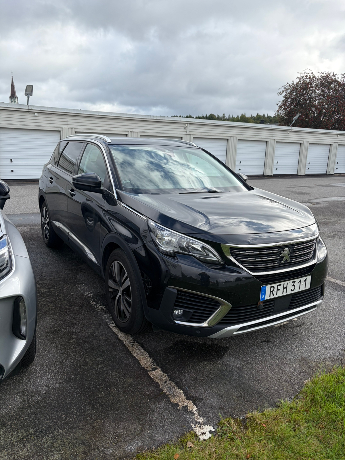 Peugeot 5008 1.6 THP 165 EAT 2017, bild 2/10