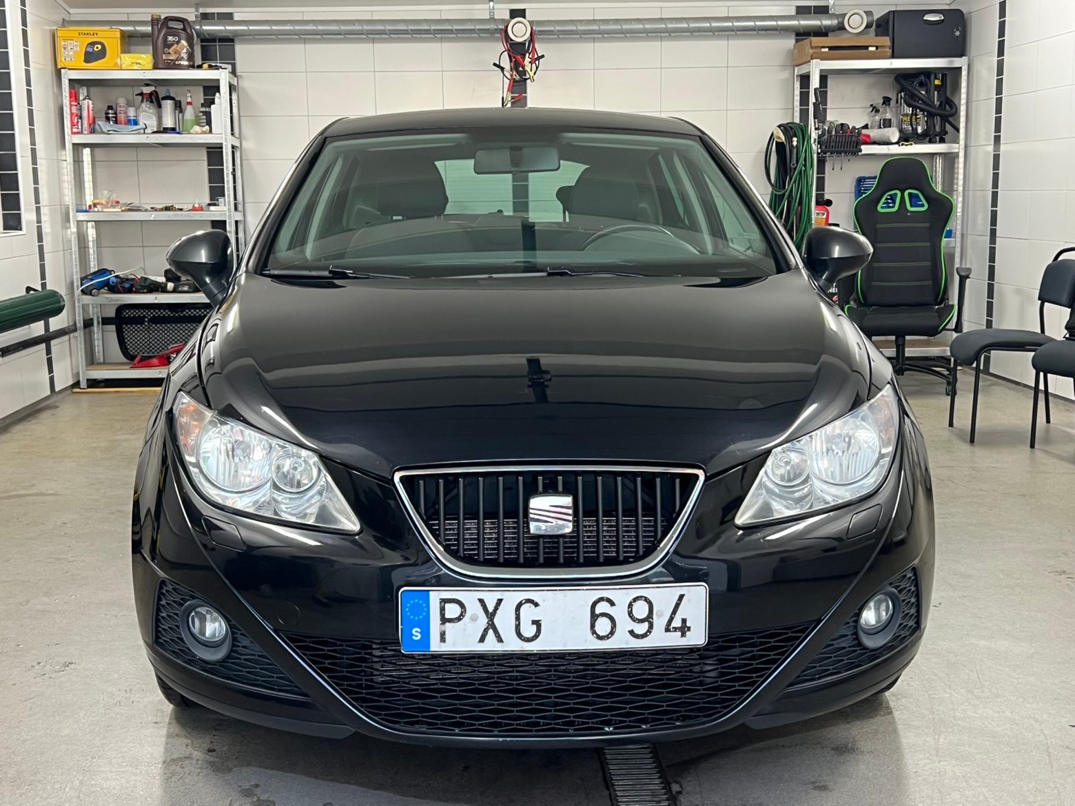 Seat Ibiza 5-dörrar 1.4 16v Manuell 2010, bild 2/7