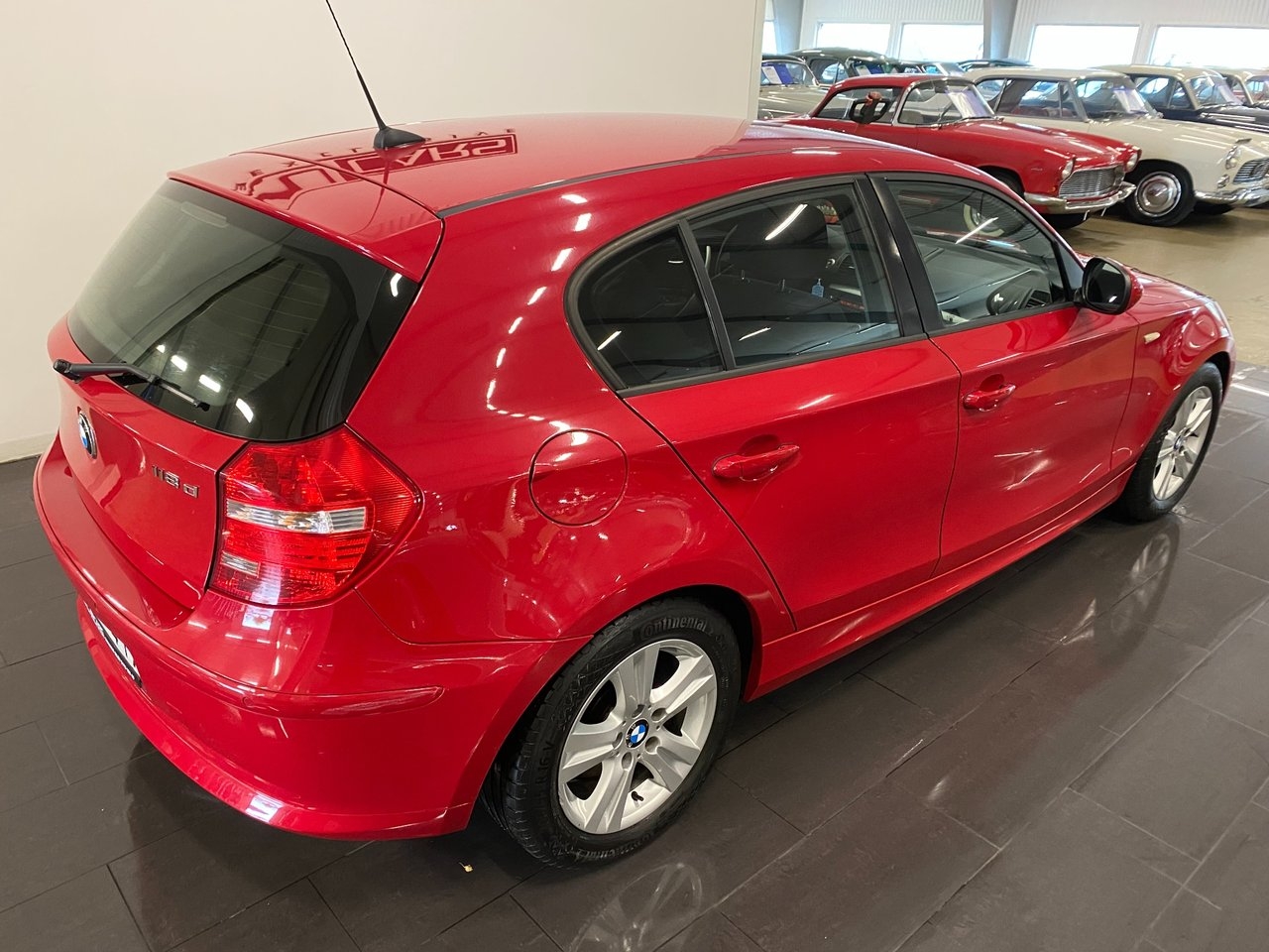BMW 118 d Steptronic Comfort 2011, bild 5/21