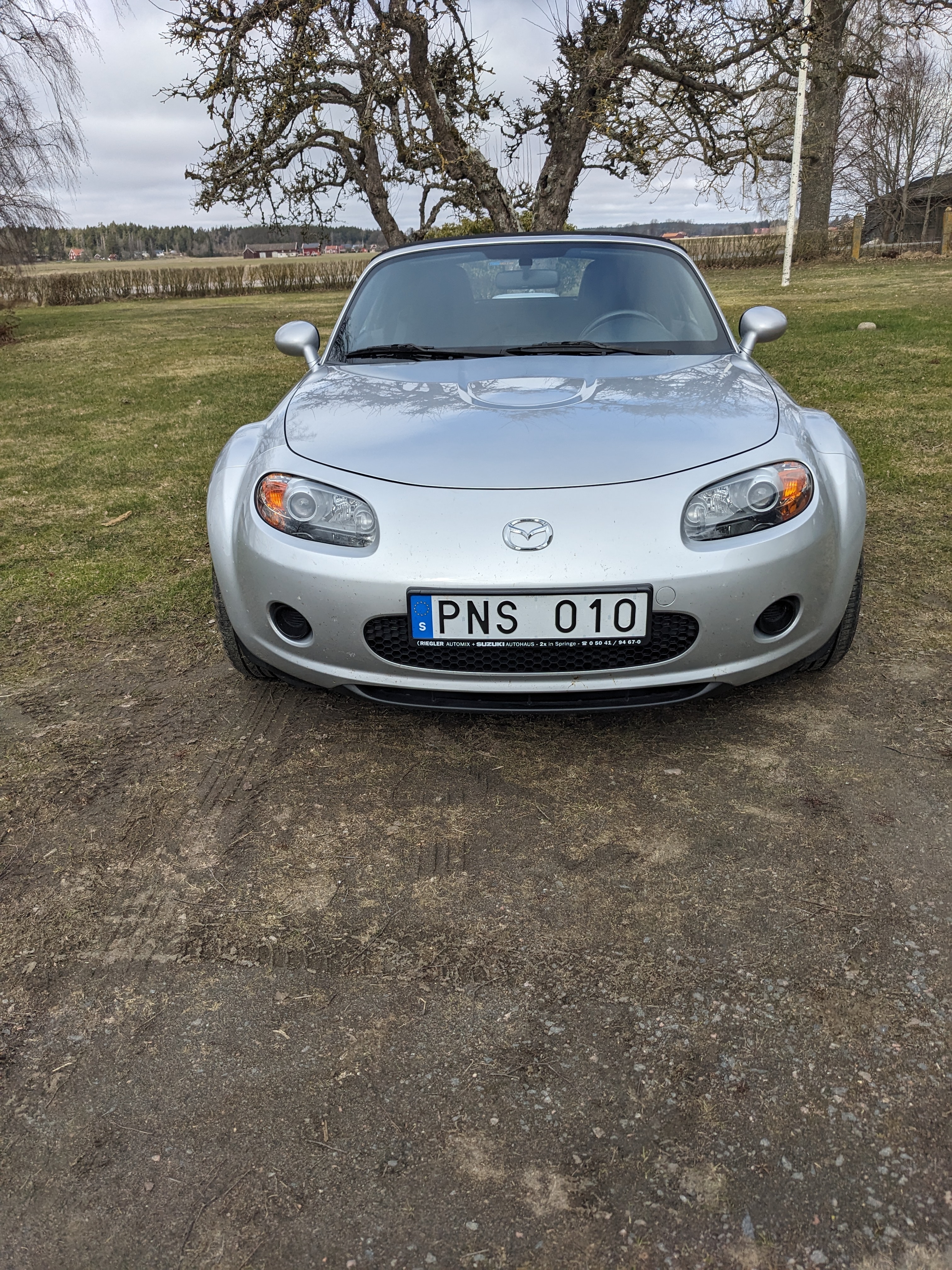 Mazda MX-5 Soft-top 1.8 MZR Manuell 2006, bild 4/8