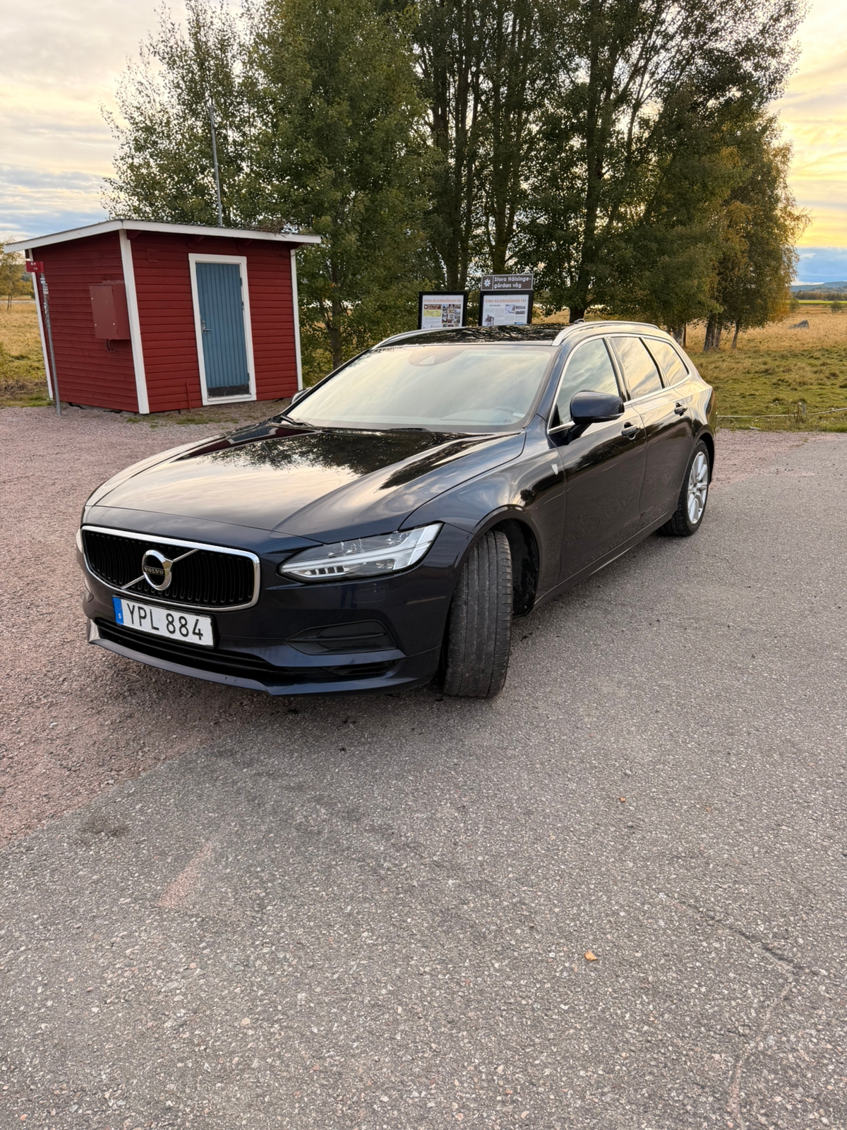 Volvo V90 D3 Manuell 2019, bild 3/10
