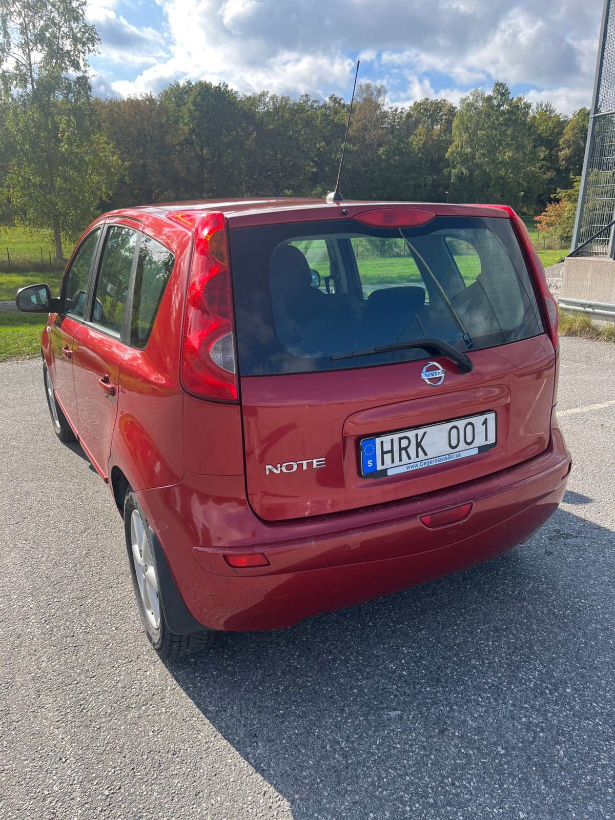 Nissan Note 1.4 Manuell 2009, bild 2/6